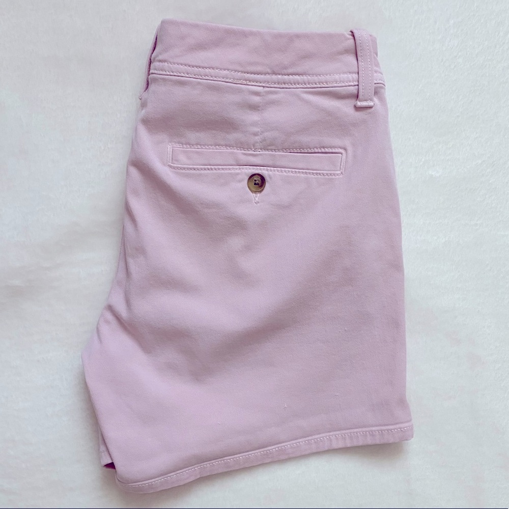 ✨🇺🇸 Pink super stretch American Eagle midi shorts.